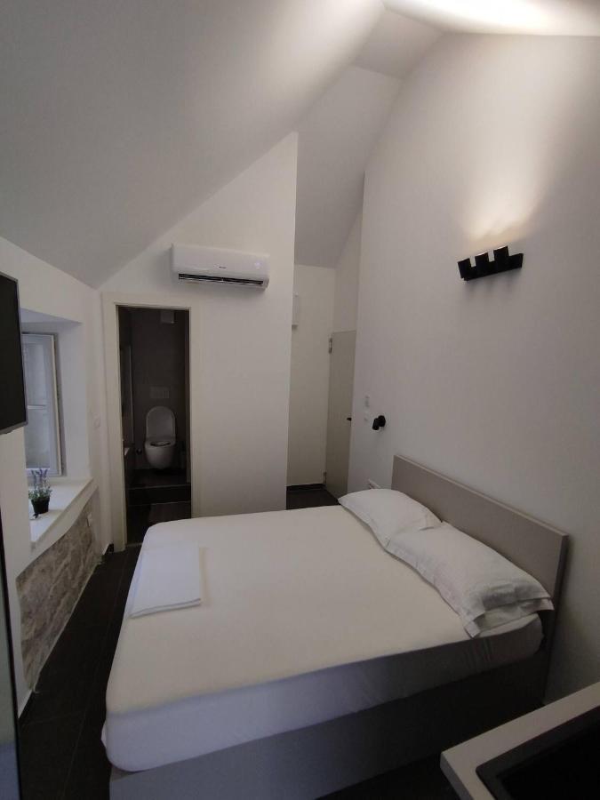 The Center Of Split, Renovated Stone House Daire Dış mekan fotoğraf